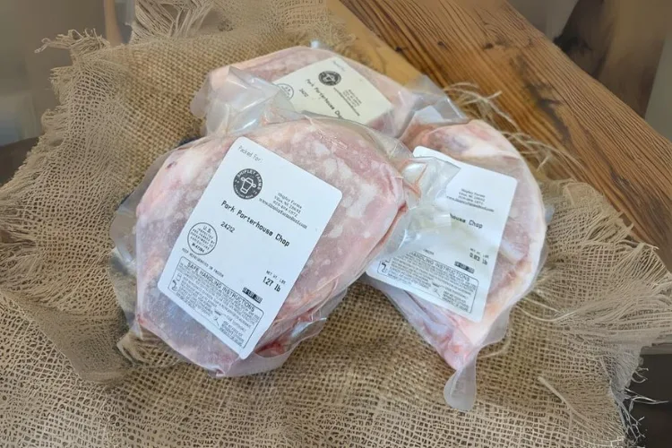 Pasture-Raised Pork Chops - Bone-in Center Cut